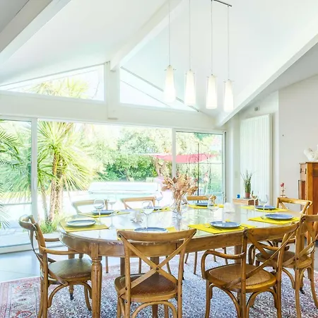 De Plain-pied Avec Piscine - 8 Pers. - Fr-1-877-17 Villa